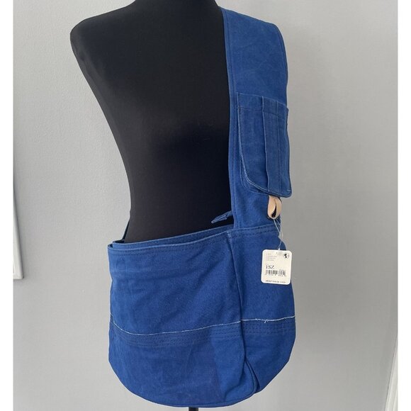 NWT Free People Waxed Canvas Zip Sling Bag ICELANDIS BLUE Purse We The Free - Picture 3 of 15
